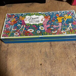 Topper Dawn Doll Clothes carrying case travel trunk